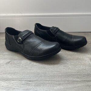 Clarks Carleigh Pearl Black Leather 26175047 Women's SZ 11 NINB